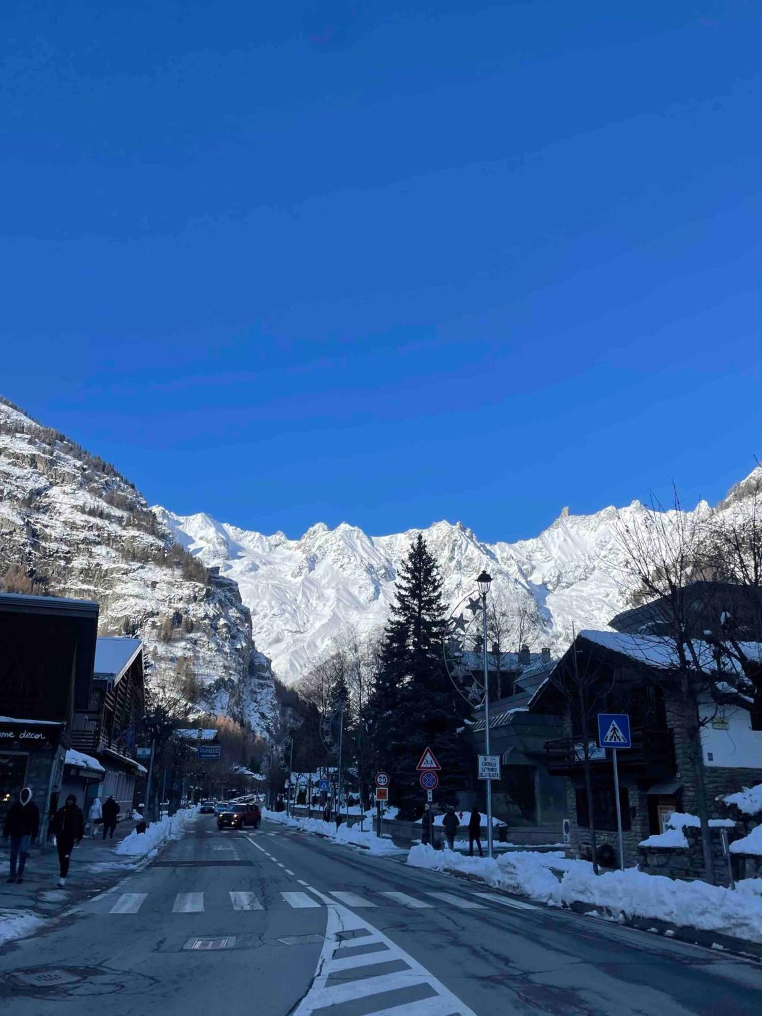 Chalet Mont Blanc De กูร์มาเยอร์ ภายนอก รูปภาพ