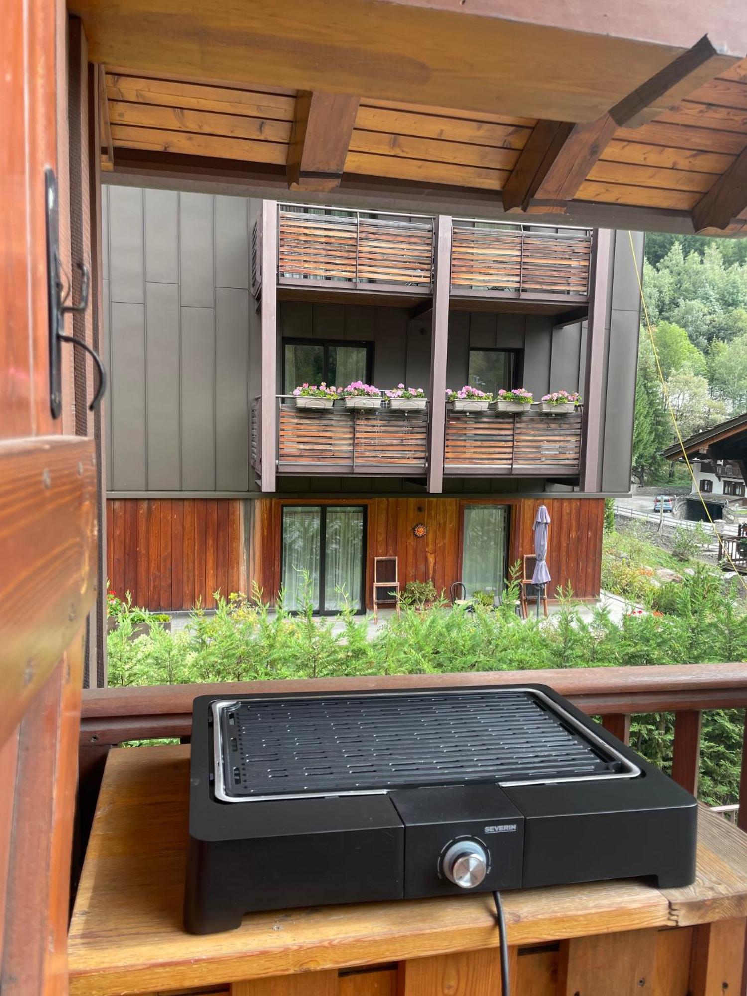 Chalet Mont Blanc De กูร์มาเยอร์ ภายนอก รูปภาพ